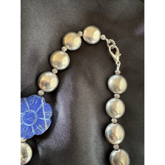 Vintage Heavy Natural Lapis Lazuli Flowers Carved Necklace Statement Piece 19" - Picture 4 of 11